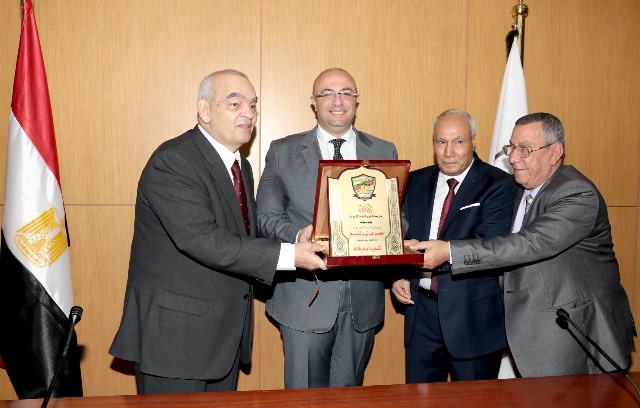 رئيس هيئة  قضايا الدولة ومحافظ بنى سويف يشهدان فعاليات الدورة التدريبية  للعاملين.. بالصور