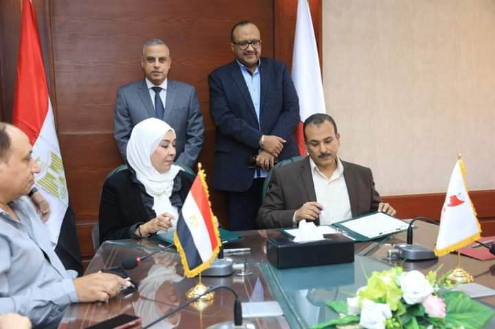  سوهاج توقيع بروتوكول تعاون بين شركة مياه الشرب ومؤسسة 