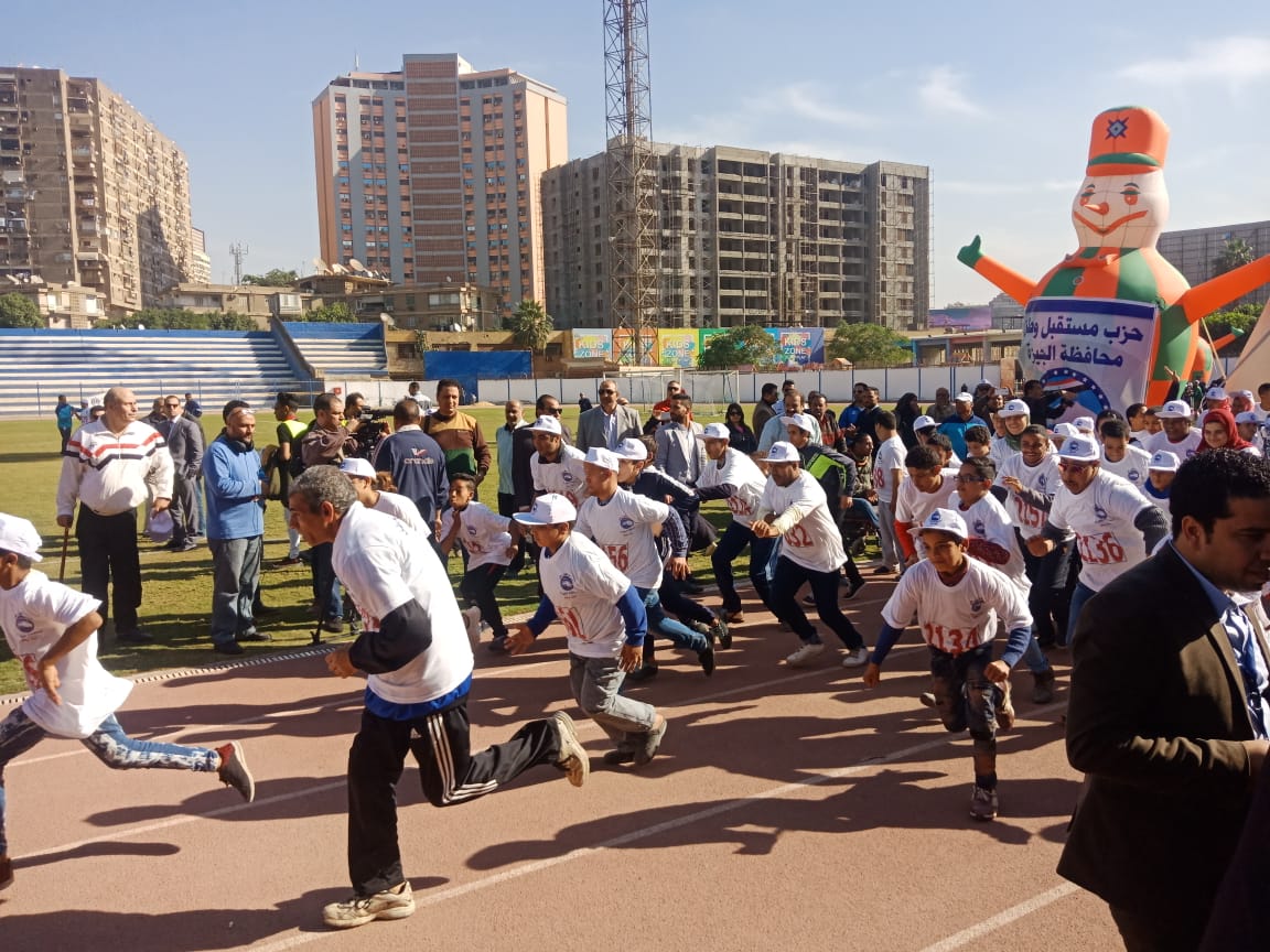 مستقبل وطن ينظم ماراثون جرى لمتحدى الإعاقة بالجيزة.. صور