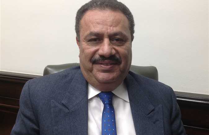 رئيس مصلحة الضرائب رضا عبد القادر