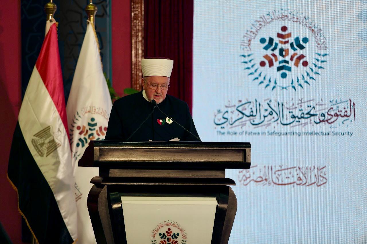 الشيخ الدكتور مصطفى سيرتش المفتي السابق للبوسنة والهرسك