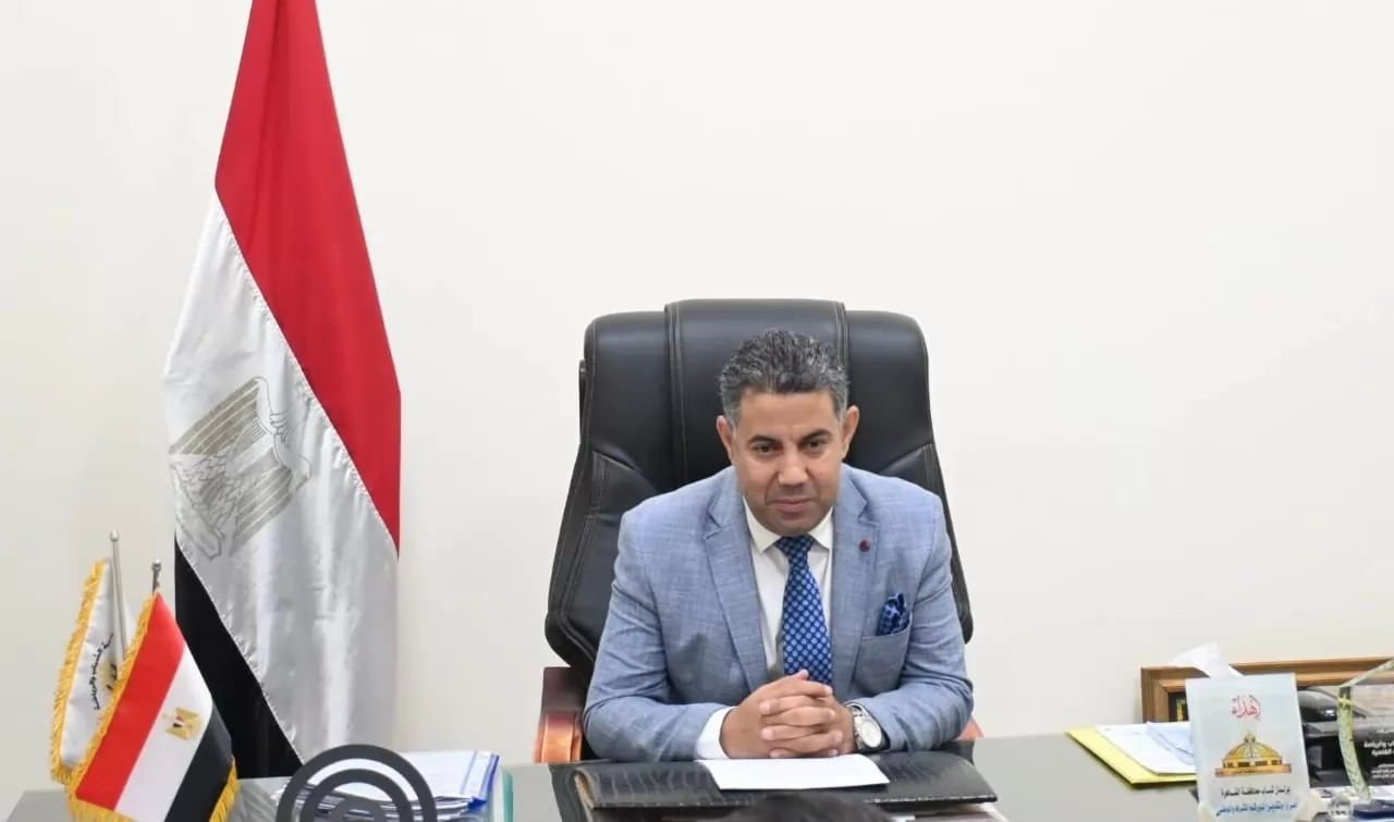 بعد زيارة مفاجئة لمركز شباب المعادي الجديدة.. استبعاد مدير المنطقة والمدير التنفيذي من عملهما 