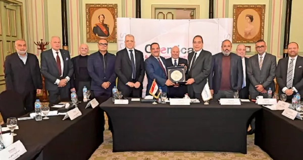 أبوالمكارم: مذكرة تفصيلية أمام رئيس الوزراء لدعم الاستثمار قبل 15يناير 