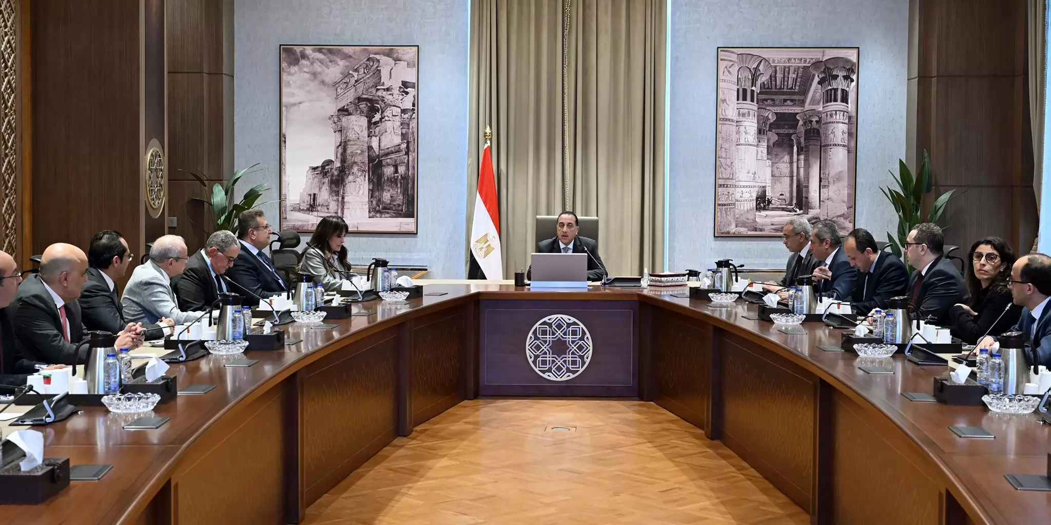 مدبولى يتابع تنفيذ مُخرجات اللجنة الاستشارية للتنمية العمرانية وتصدير العقار 