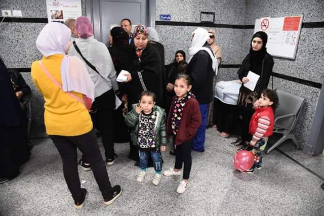 محافظ بورسعيد يدشن الحملة القومية للتطعيم ضد شلل الاطفال