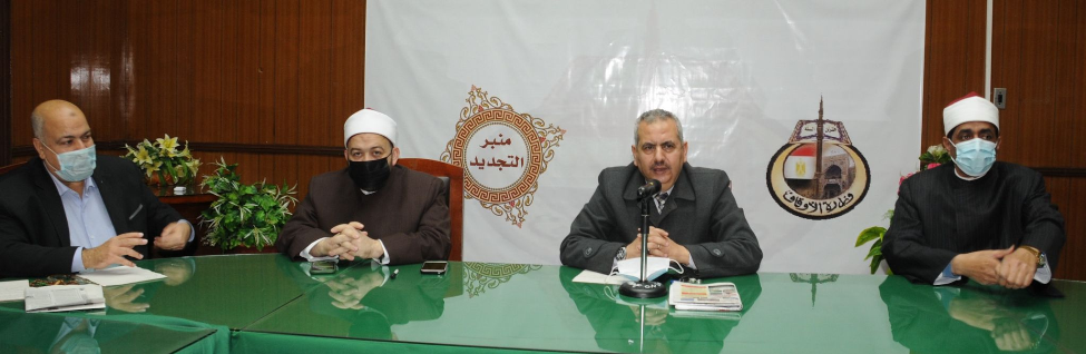 العلماء خلال الندوة