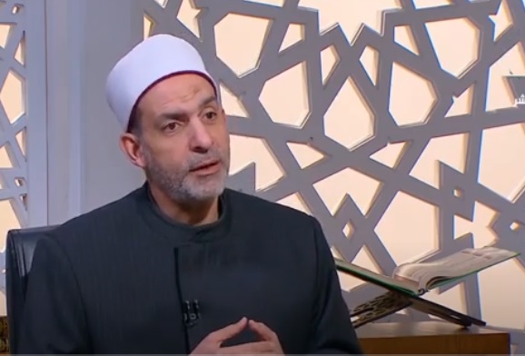 الدكتور علي فخر أمين الفتوى بدار الإفتاء المصرية