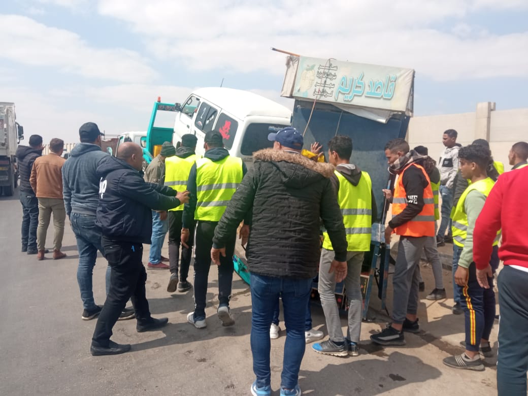 جهاز 6 أكتوبر يشن حملة لإزالة التعديات والإشغالات.. صور