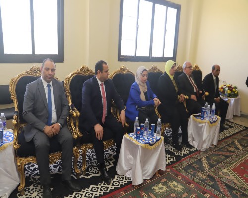 شحاتة: الدولة حريصة على ربط المناهج بإحتياجات سوق العمل.. صور  