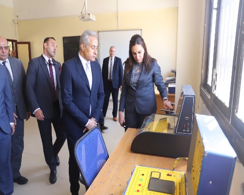 شحاتة: الدولة حريصة على ربط المناهج بإحتياجات سوق العمل.. صور  