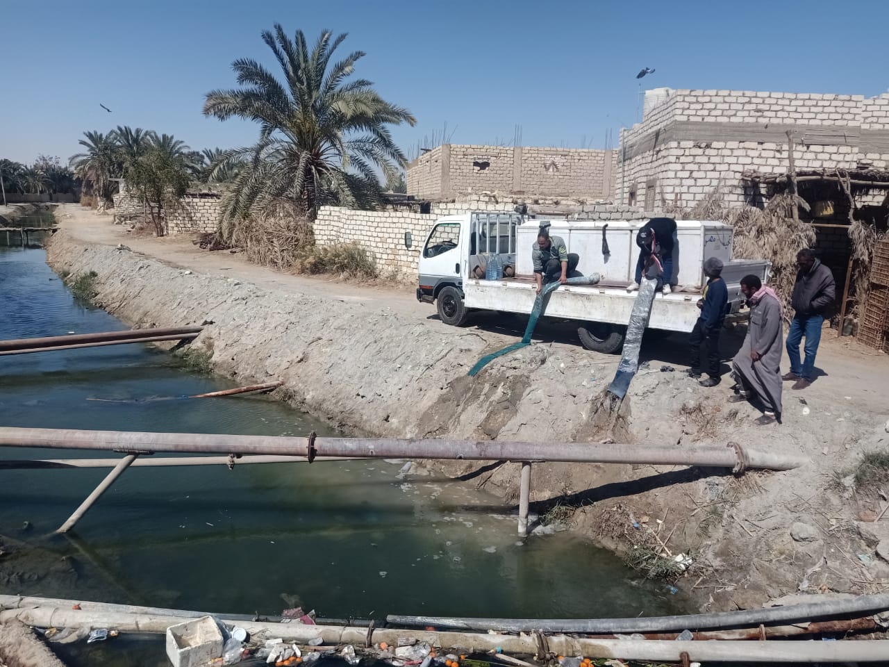2 مليون ذريعة سمكية دعم واحة سيوة