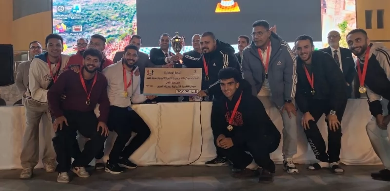 محافظ المنوفية يشهد حفل تكريم حفظة القرآن الكريم بمدرسة المساعي