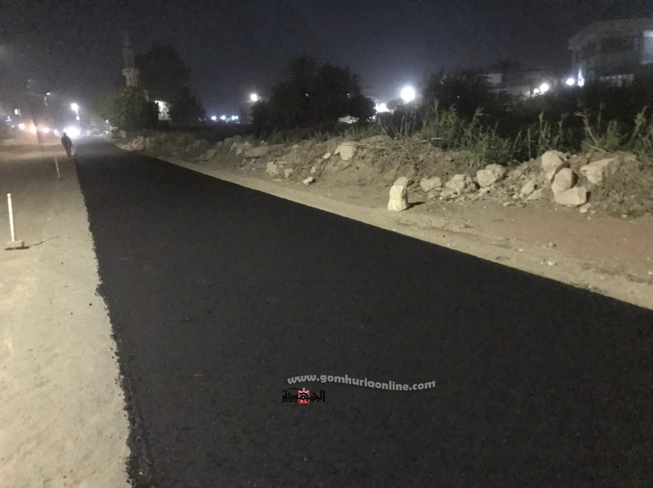  بدء أعمال الرصف بطريق 23 أشمون _ كفر السيد _ سمادون وجاري الأعمال التحضيرية لرصف طريق 21 أشمون _ سمادون 