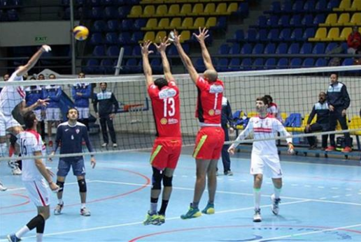 الاهلى والزمالك فى الطائرة