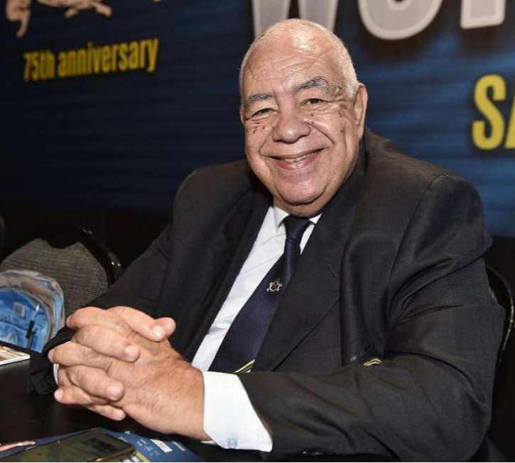  الدكتور عادل فهيم رئيس الاتحاد المصري والافريقى  لكمال الاجسام