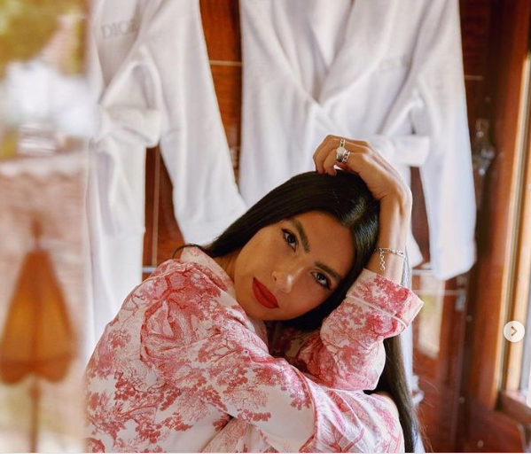 اطلالات هدى المفتى تخطف الانظار على 