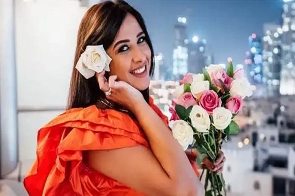 ياسمين عبد العزيز 