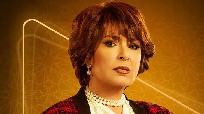 الفنانة الكبيرة أنوشكا