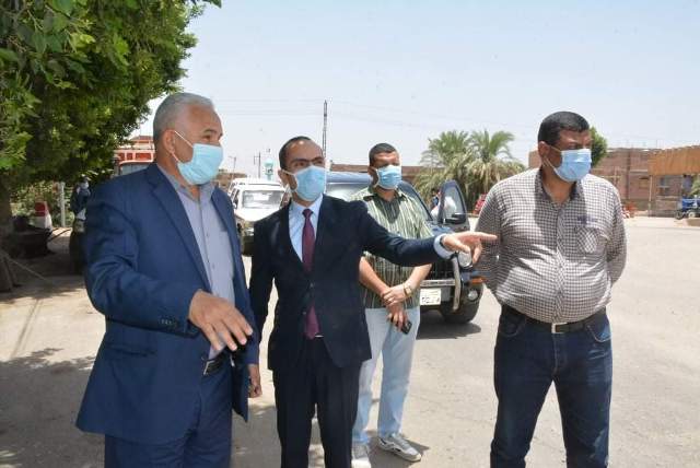 نائب محافظ سوهاج يتفقد مستشفى المنشاه المركزي .صور