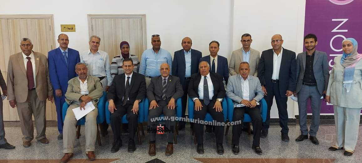 رئيس جامعة أسوان:  يتفقد مركز إبداع مصر الرقمي بالحرم الجامعي بصحاري