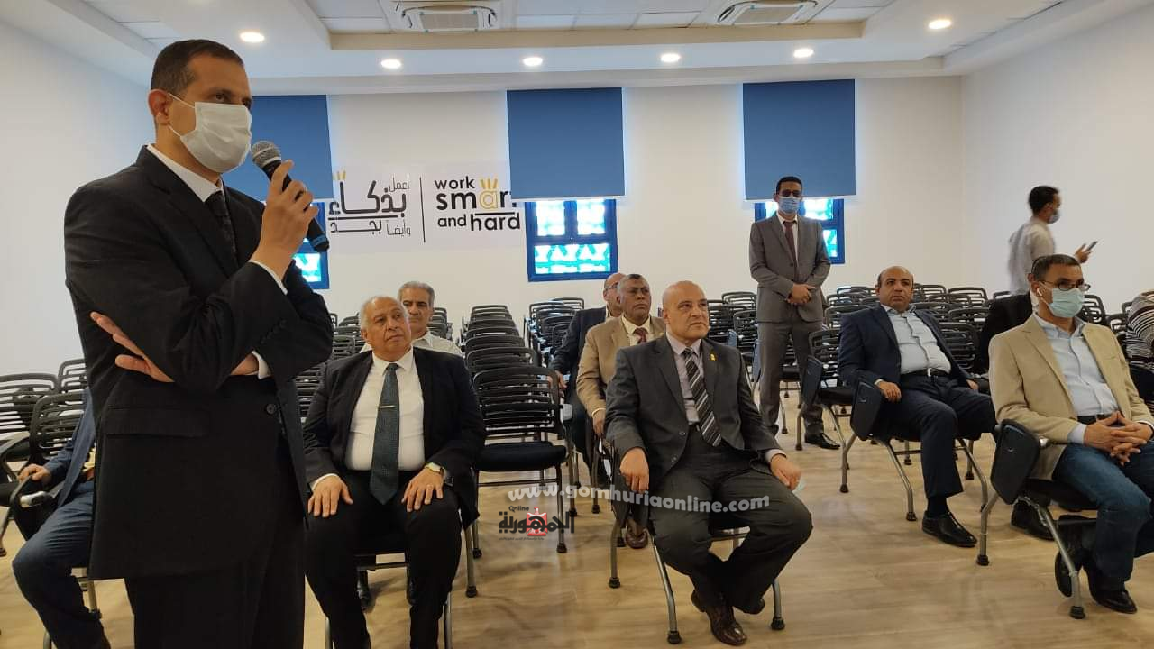 رئيس جامعة أسوان:  يتفقد مركز إبداع مصر الرقمي بالحرم الجامعي بصحاري