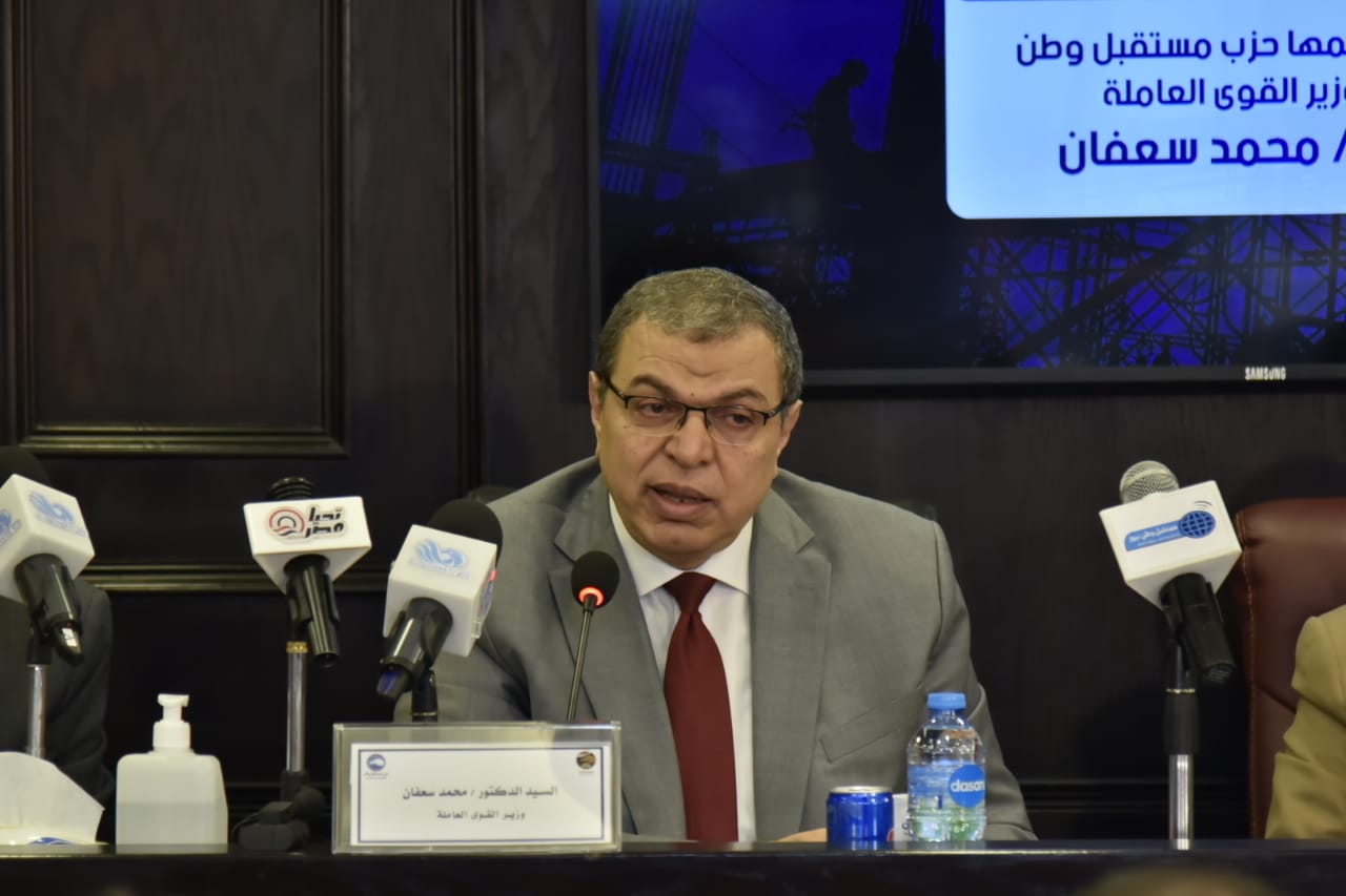 وزير القوى العاملة :تحسين اوضاع العمالة على رأس  اولويات الحكومة