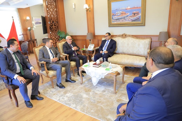 التنظيم والإدارة يعلن بدء الربط الإلكتروني مع محافظة بورسعيد وإلغاء التراسل الورقى 