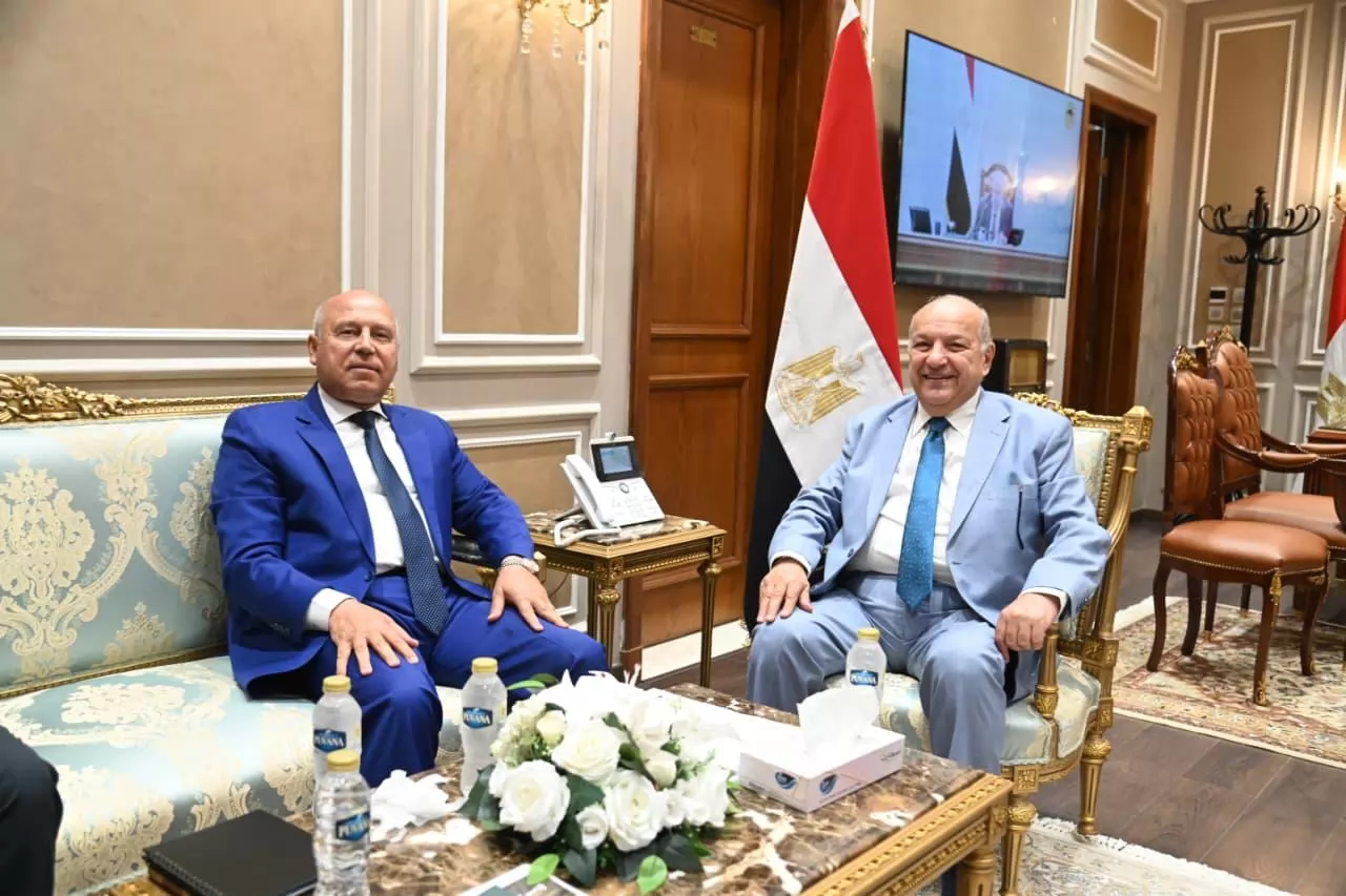 النائب ايمن حامد شريف
