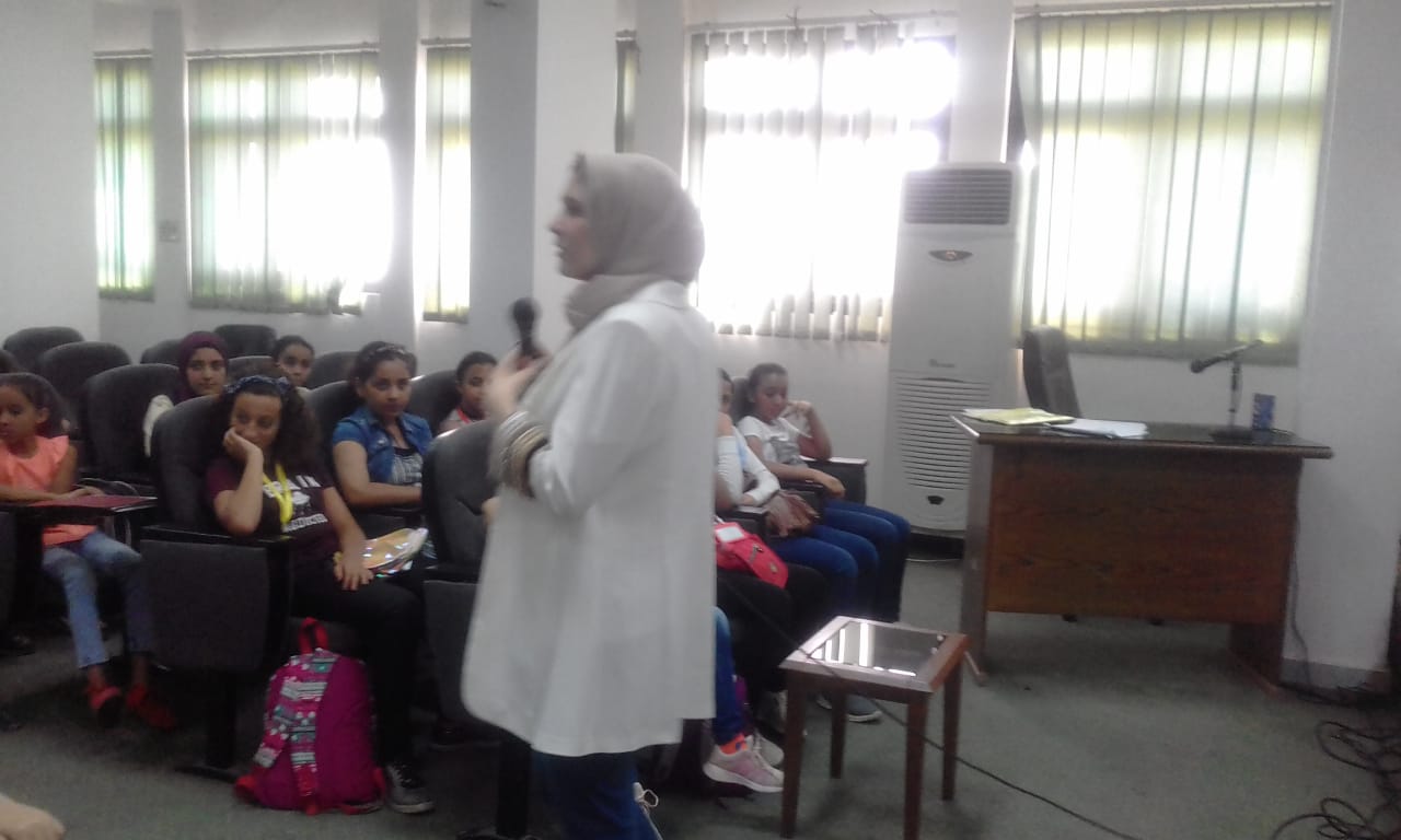  جامعة الطفل بقناة السويس تناقش ريادة الأعمال ..صور