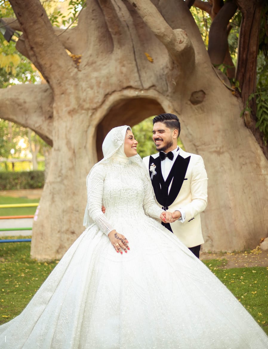 ألف مبروووك للعروسين 