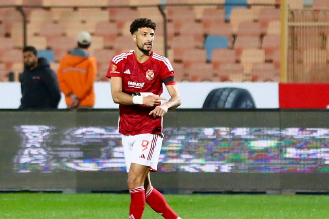 وسام أبو علي مهاجم الأهلي