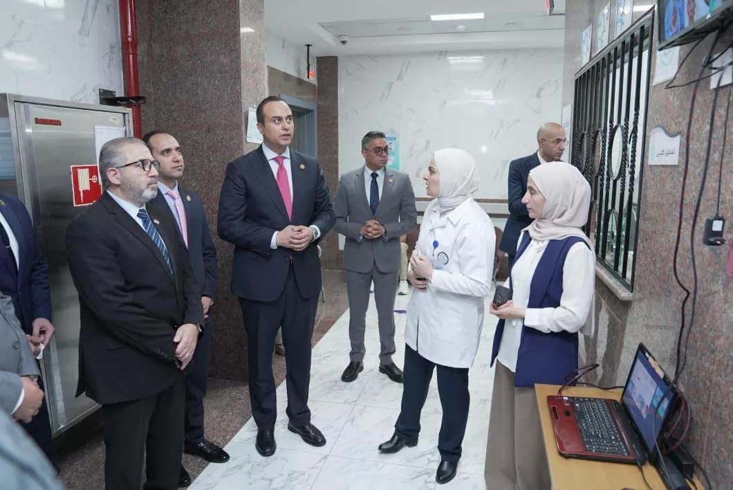 رئيس هيئة الرعاية الصحية يفتتح مركز طب أسرة بدر بالإسماعيلية