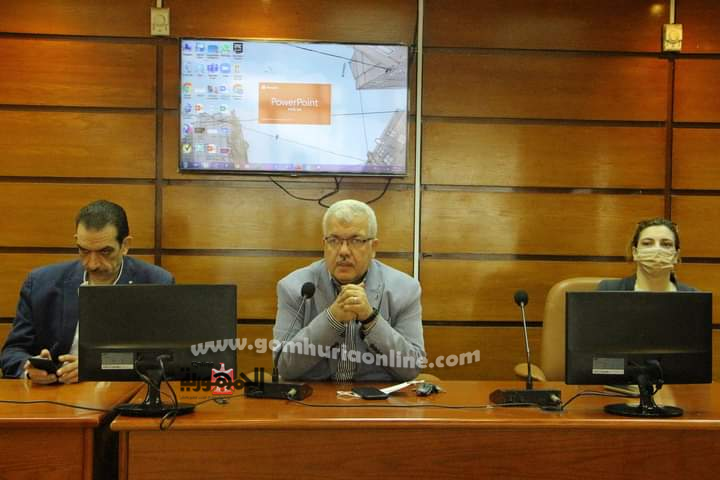 «حبيب» يفتتـح الـدورة التدريبيـة للأطبـاء المقيميـن الجـدد بمستشفيـات جامعـة المنوفيـة