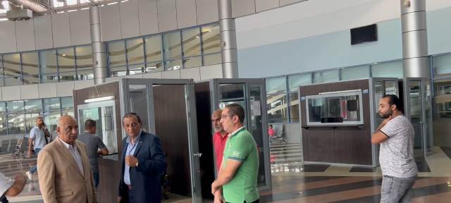 رئيس هيئة موانئ البحر الاحمر يتفقد ميناء نويبع البحري