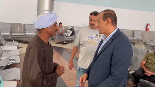 رئيس هيئة موانئ البحر الاحمر يتفقد ميناء نويبع البحري
