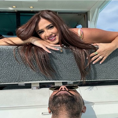كريم فهمى وياسمين عبد العزيز 