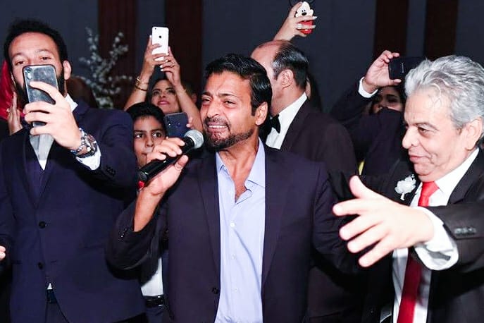 حميد الشاعري يشعل زفاف 