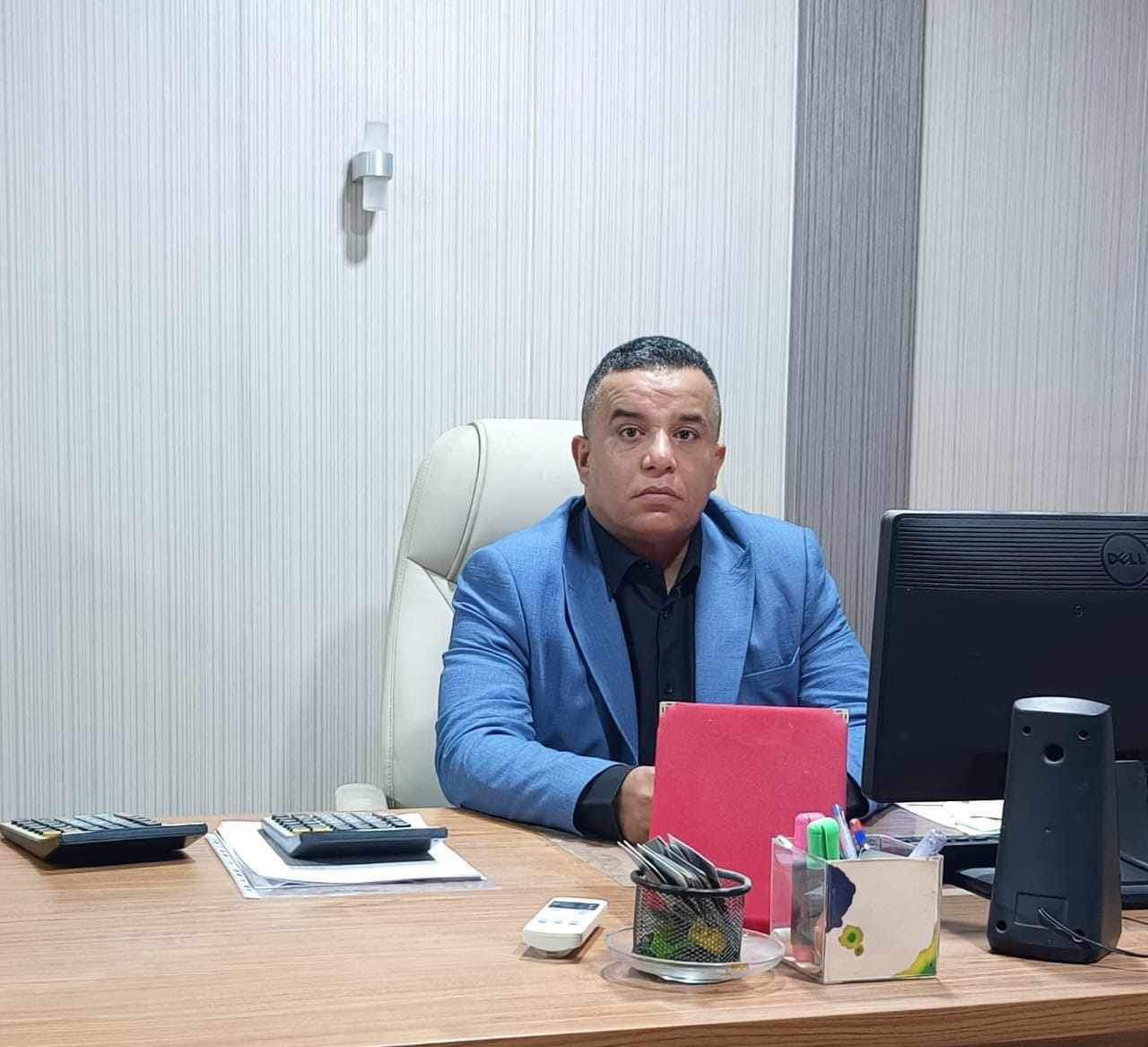 أسعد الفرجاني الخبير الاقتصادي