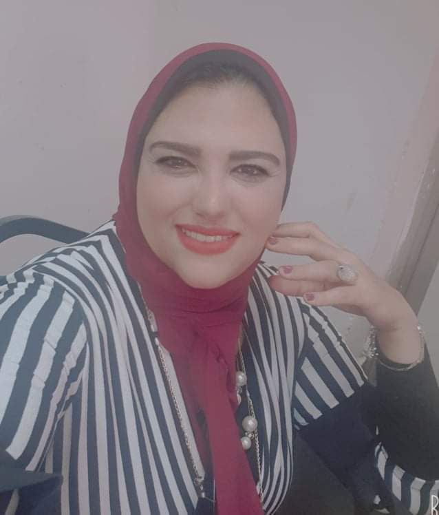 سمية عبدالمنعم