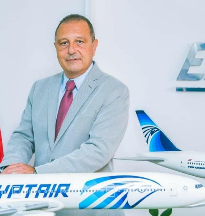 الطيار عمرو أبوالعينين