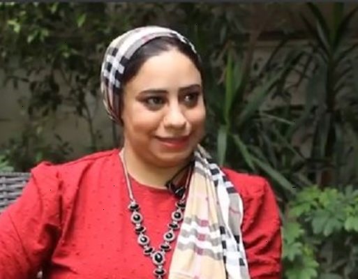 تعملي إيه لو إبنك قالك 