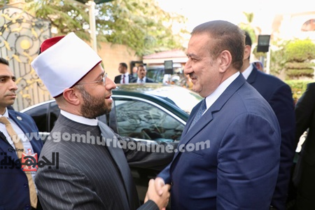 وزير الأوقاف خلال وصوله إلي المنوفية