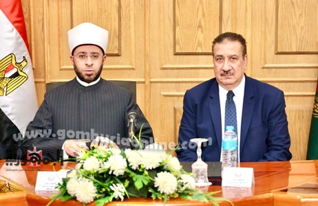 وزير الأوقاف ومحافظ المنوفية خلال الاجتماع