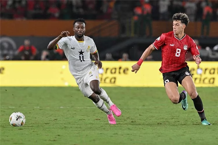 لاعب الزمالك السابق: لا غني عن إمام عاشور في منتخب مصر 