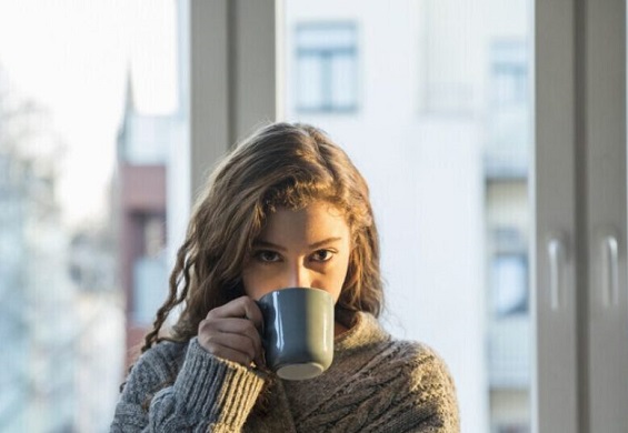 طرق فعّالة للحفاظ على رطوبة الجسم خلال فصل الشتاء 