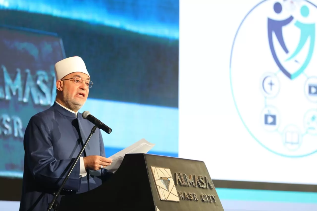 المفتي:التعاون بين دار الإفتاء والكنائس المصرية أنموذج مضيء للتلاقي الإنساني 