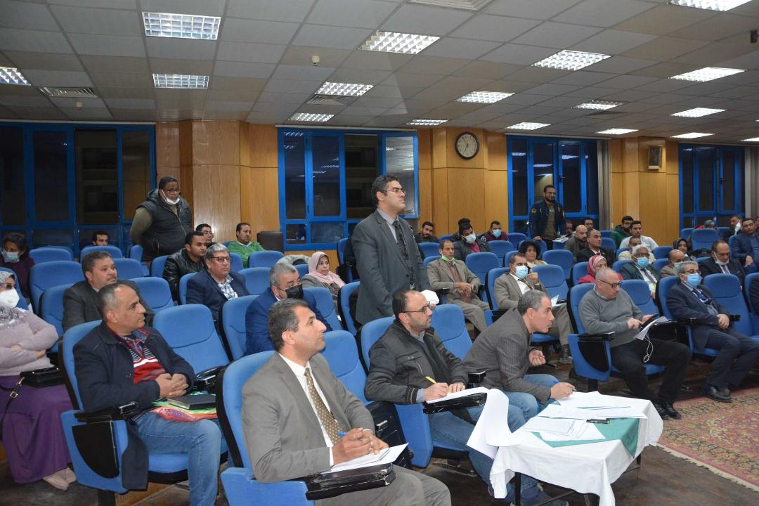 محافظ المنيا : لقاء اسبوعى وزيارات ميدانية مستمرة لمتابعة مشروعات حياة كريمة