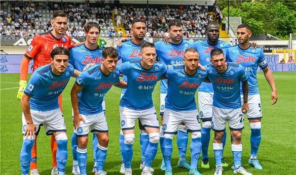فريق نابولى