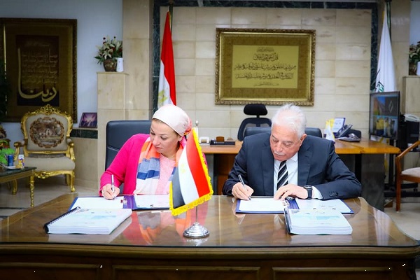 الدكتورة ياسمين فؤاد واللواء خالد فودة   