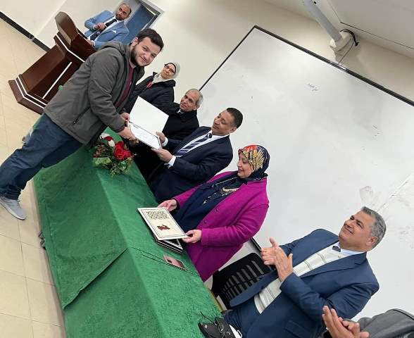 كلية الهندسة بجامعة بدر تكرم طلابها المتفوقين للعام الأكاديمى 2021-2022.. بالصور